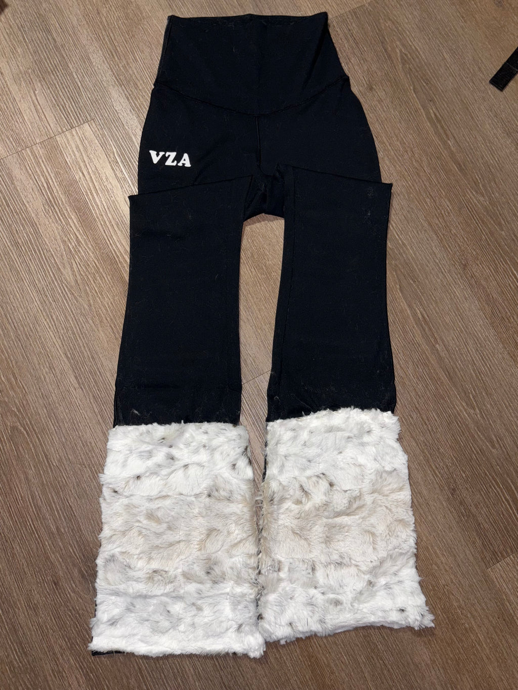 Fur bottom VZA belled leggings